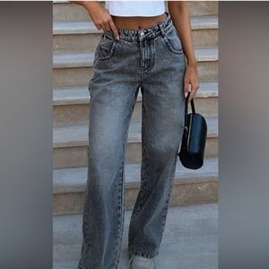 High-Waisted Wide-Leg Jeans - Gray
